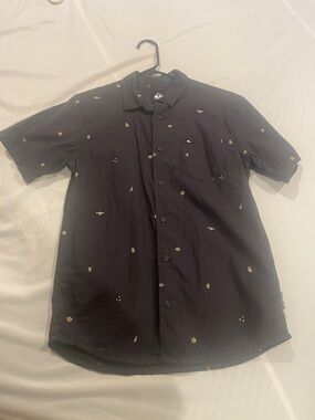Quiksilver Black Short-Sleeve Button-Down Shirt with Tiny Multicolor Embroidery